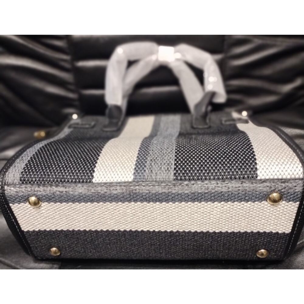 TRBSXRT Cloth Clash Color Bag for Women, Large Capacity Striped Designer Handbag - Picture 3 of 6